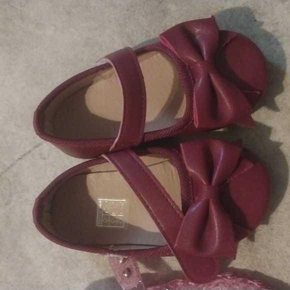 Sparkly Children's Dress Shoes Set - Picture 5 of 5